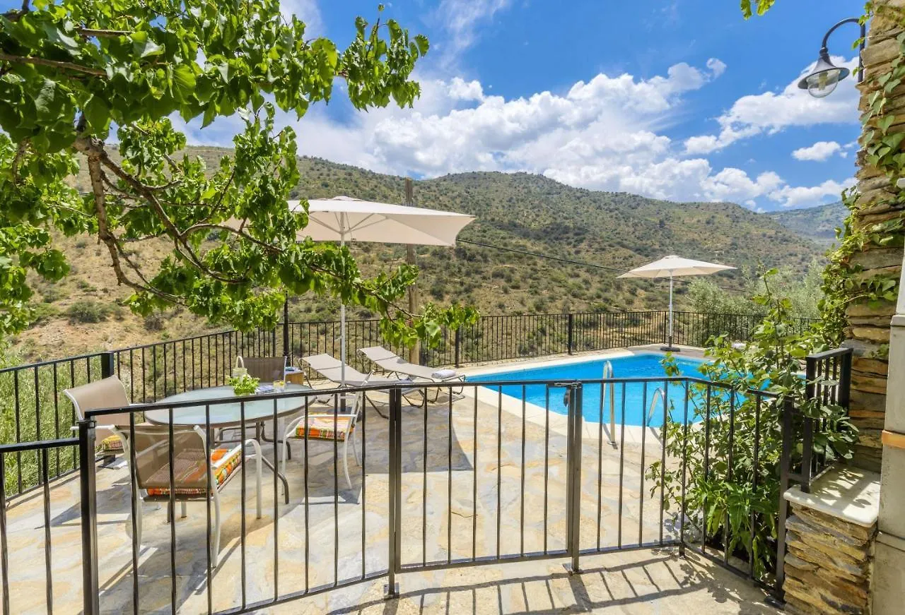 Cozy Chalet In Laroya + Pool Spain